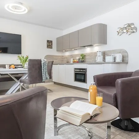Ferienwohnungen Rosengarten Börgerende-Rethwisch Buitenkant foto